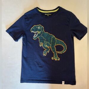 Tommy Bahama navy blue dinosaur graphic t-shirt tee boys size Medium (7-8)